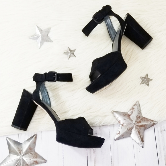 Stuart Weitzman Shoes - Stuart Weitzman Real Deal block heel sandals 8.5